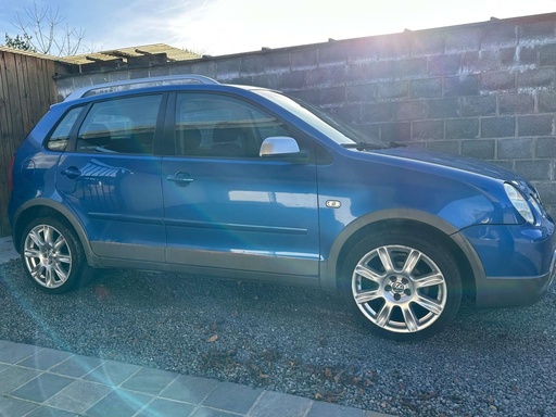 Volkswagen Polo Cross 1.4i Fun Airco Navigatie CarPlay BT
