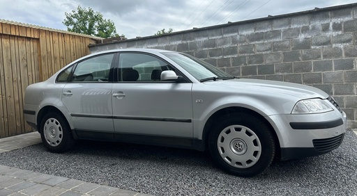 Volkswagen Passat 1.6i Highway Leder Airco Slechts 89000km